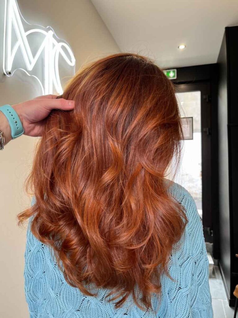 Couleur cuivré coupe femme